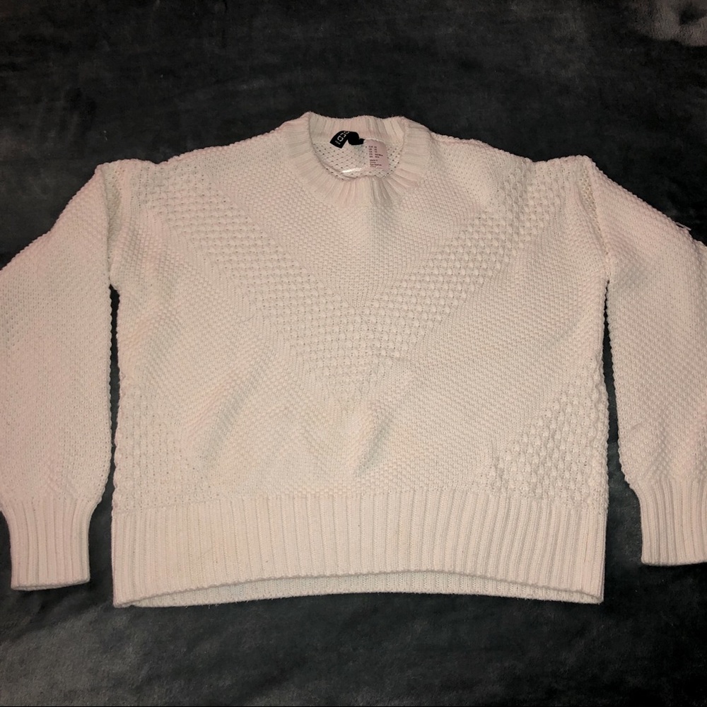 knit sweater